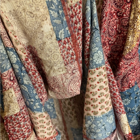 Bohemian style flowy top by Cotton Bleu size 1x in gently used condition - Picture 12 of 12